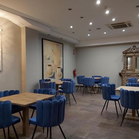 Micampus Burgos Centro Student Residence ภายนอก รูปภาพ