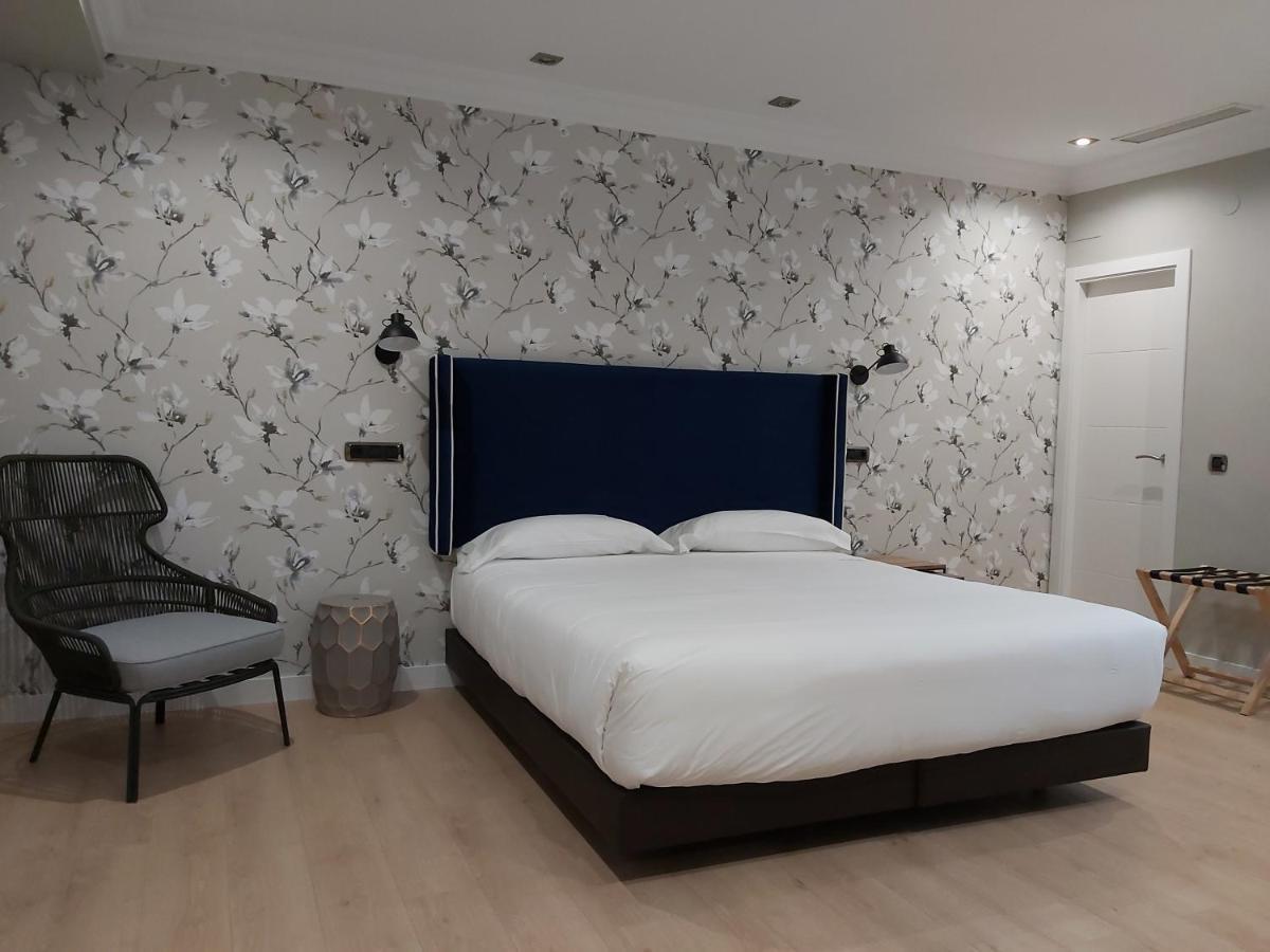 Micampus Burgos Centro Student Residence ภายนอก รูปภาพ