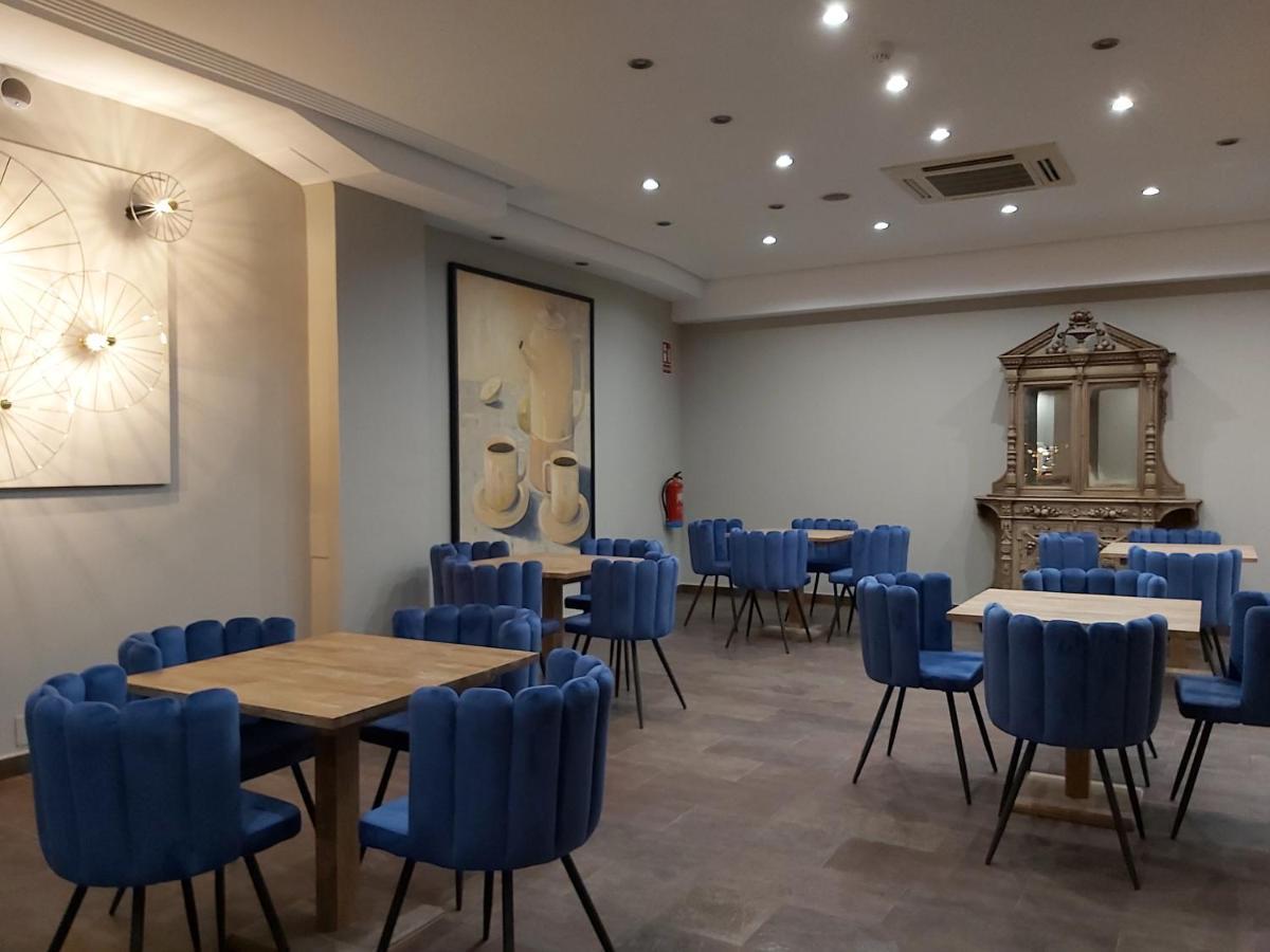 Micampus Burgos Centro Student Residence ภายนอก รูปภาพ