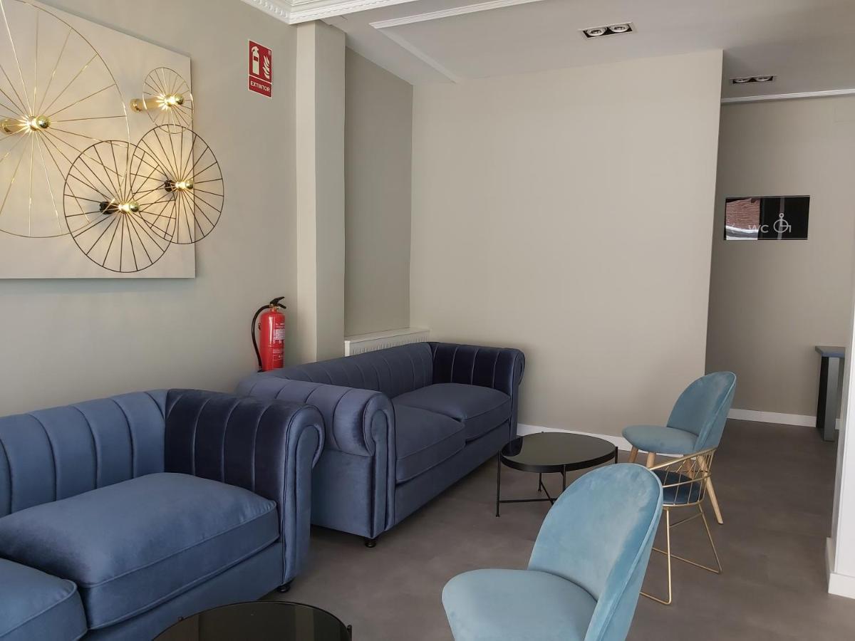 Micampus Burgos Centro Student Residence ภายนอก รูปภาพ